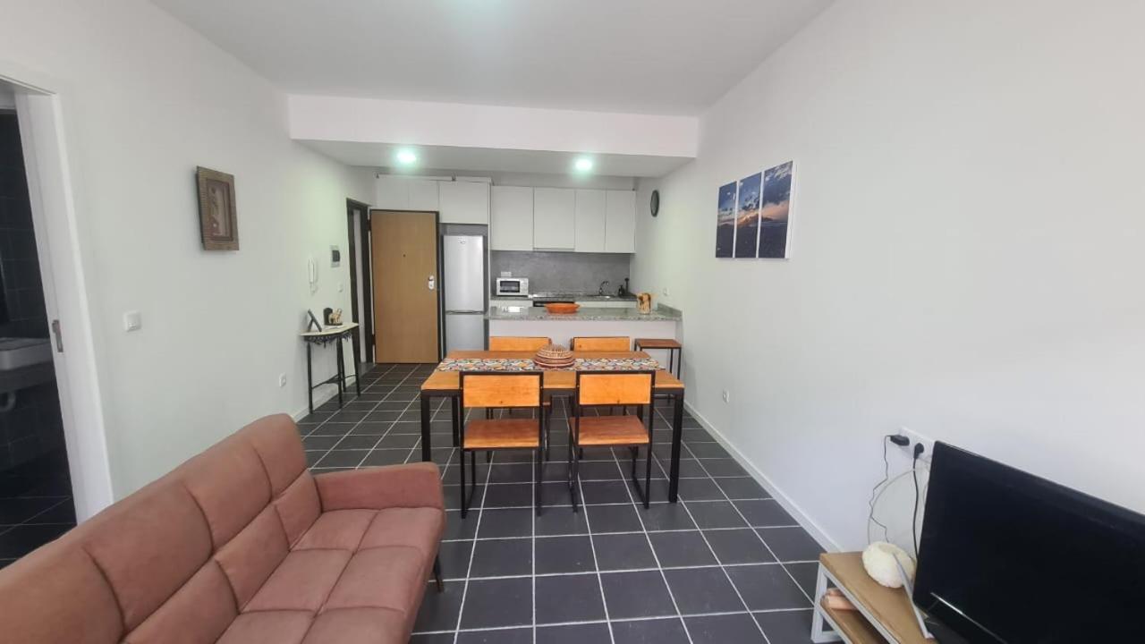 Tia Nita Apartamentos Mindelo Extérieur photo
